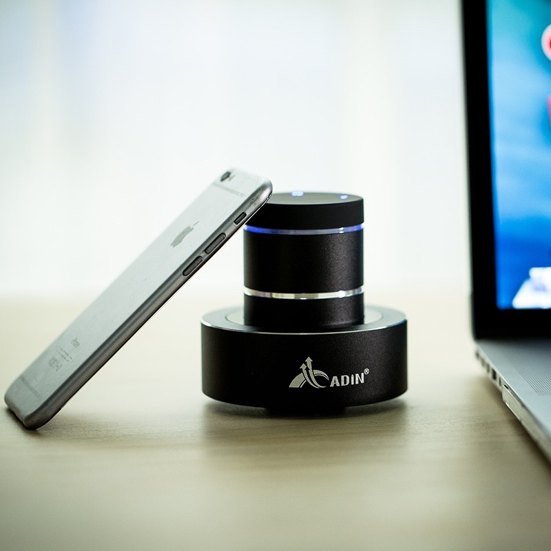 Caixa de Som Portátil Sem Fio  - Electronics And Gadgets With I avaliação e preço