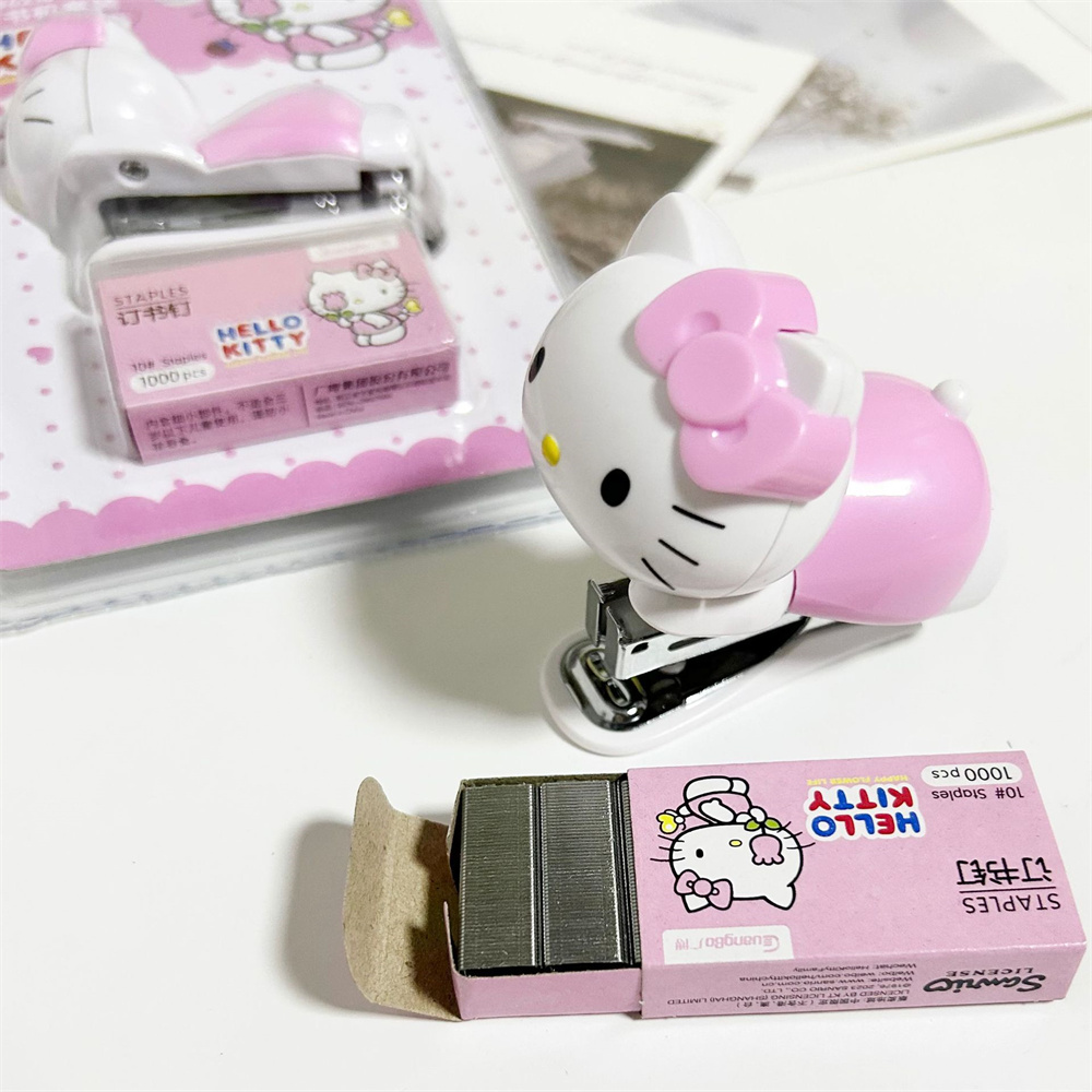Conjunto de Grampeador Sanrio  - Portable Translator Device avaliação e preço