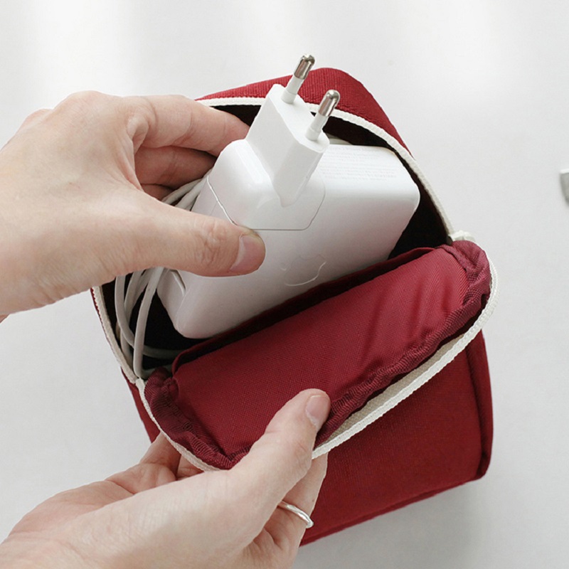Organizador de Carregadores de - Electronics And Gadgets With I avaliação e preço
